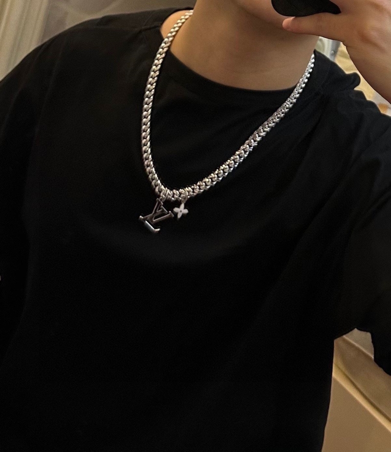 LV Necklaces